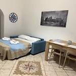 M&m House-terra Di Mari, Terra Di Santi * Catania